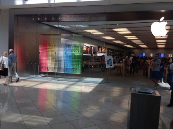 Hollister is immediately to the left of this flagship Apple Store 