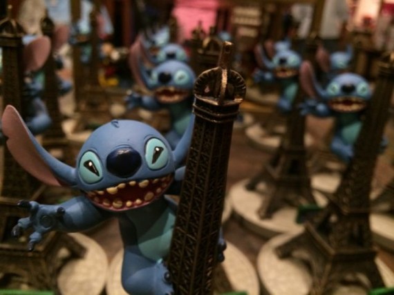 Stich and the Eiffel Tower souvenirs 