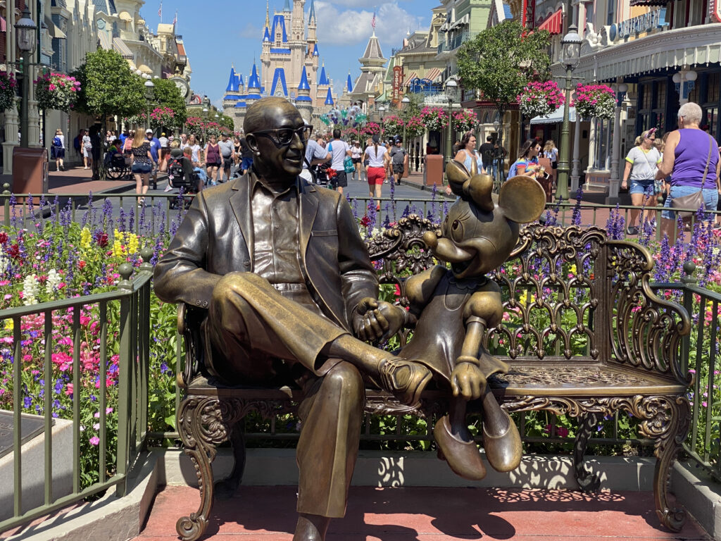 Roy Disney and Minnie Mouse statue